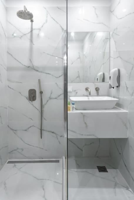 Modern, Quite 1-Bdr Apt 5 Min Walk To Acropolis Athens Exterior photo